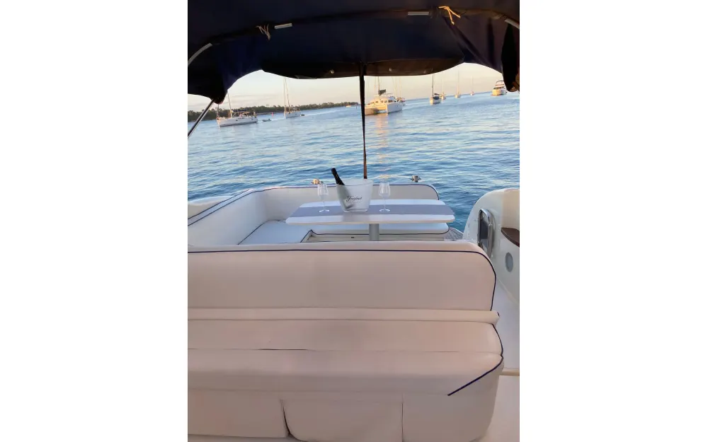 slider 6 Airon Marine  301 - null
