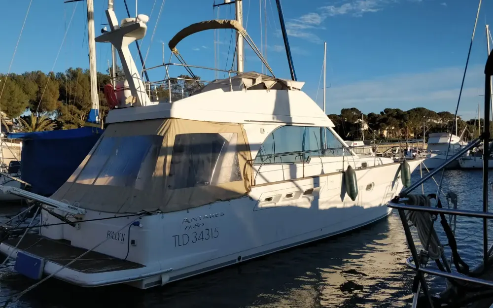 slider 9 Beneteau Antares 13.80 - null