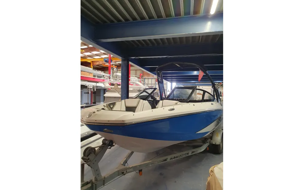 Scarab BoatsScarab 195 Impulse