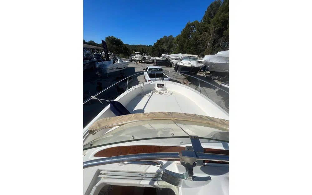 slider 7 Jeanneau Cap Camarat 755