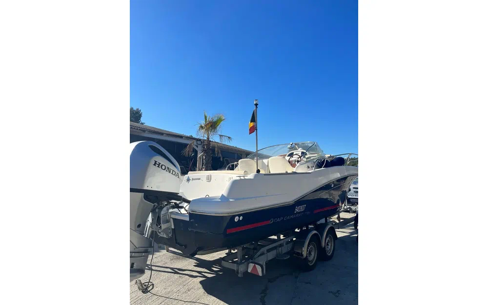 slider 0 Jeanneau Cap Camarat 755