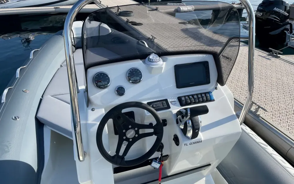 slider 5 Joker Boat Coaster 650 Plus