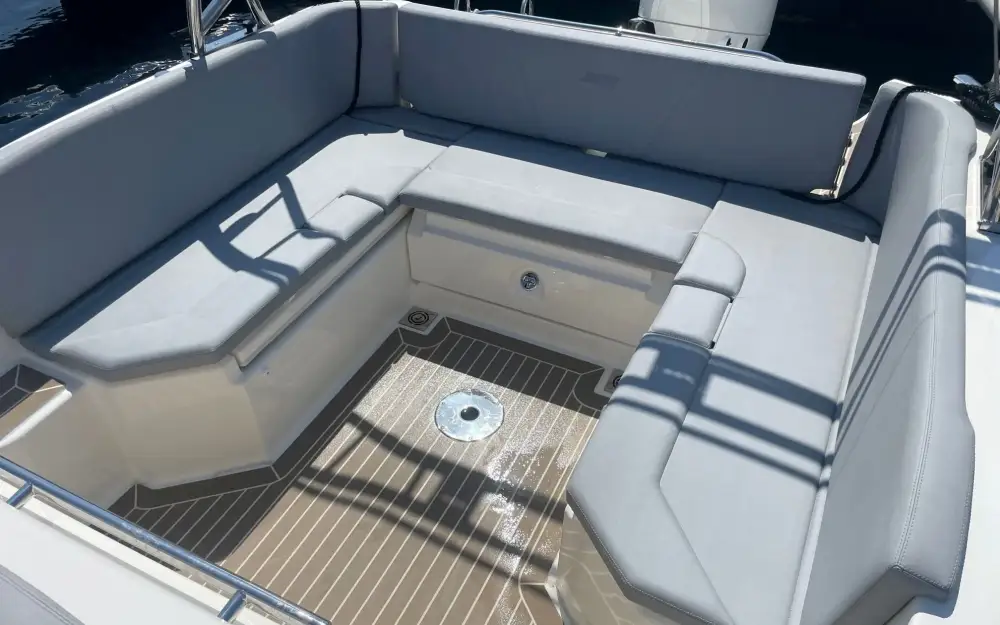 slider 4 Joker Boat Clubman 28