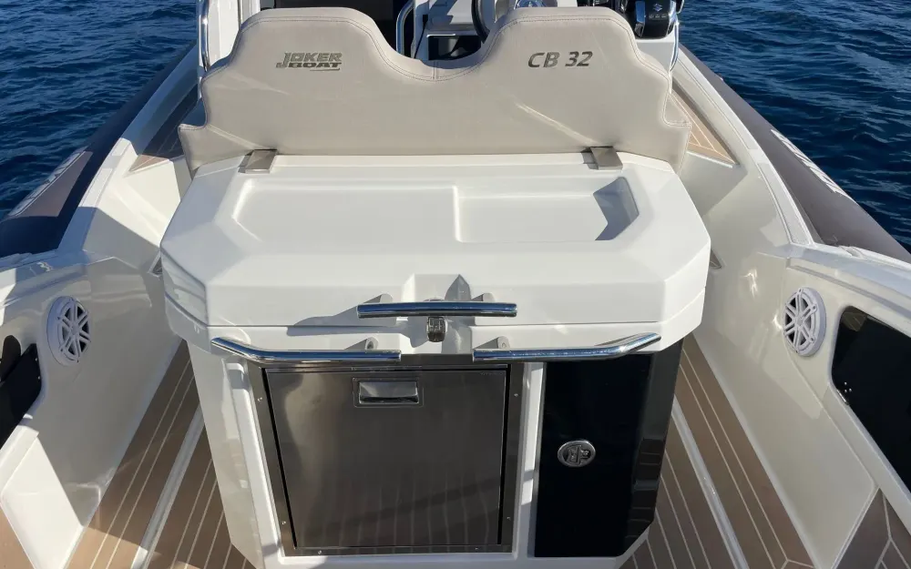 slider 10 Joker Boat Clubman 32