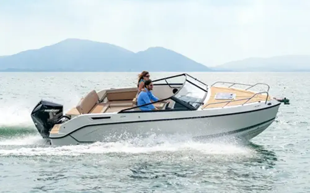 slider 0 Quicksilver  675Cruiser