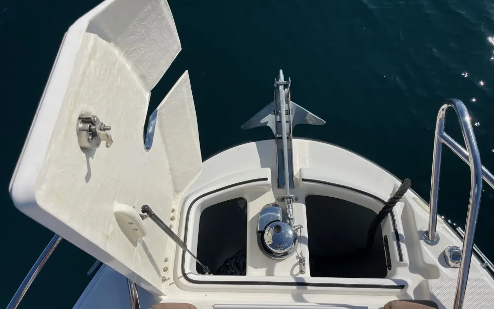 slider 12 Quicksilver Activ 755 Cruiser