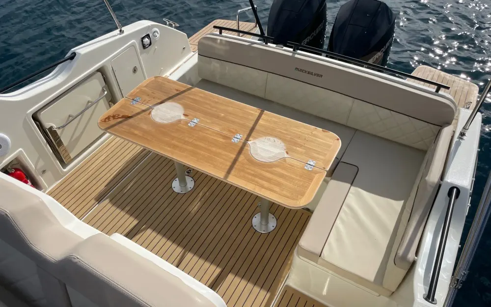 slider 16 Quicksilver Activ 875 Sundeck