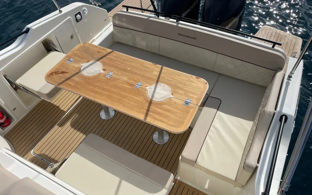 slider 17 Quicksilver Activ 875 Sundeck