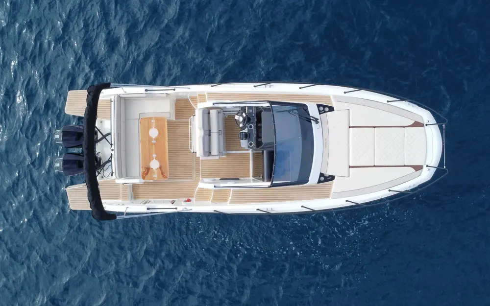 slider 5 Quicksilver Activ 875 Sundeck