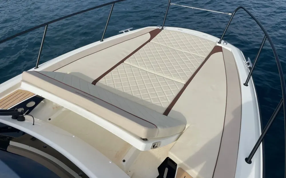 slider 7 Quicksilver Activ 875 Sundeck