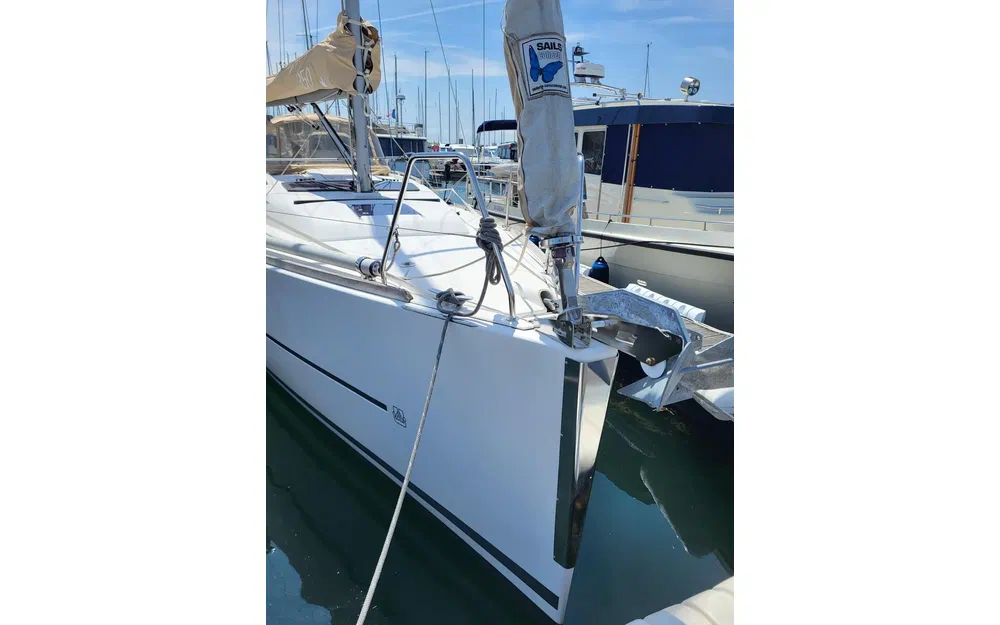 slider 12 Dufour 350
