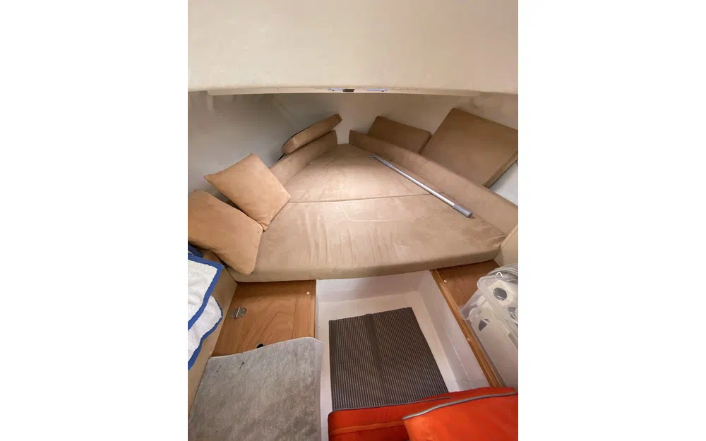 slider 11 B2 Marine Cap Ferret 672