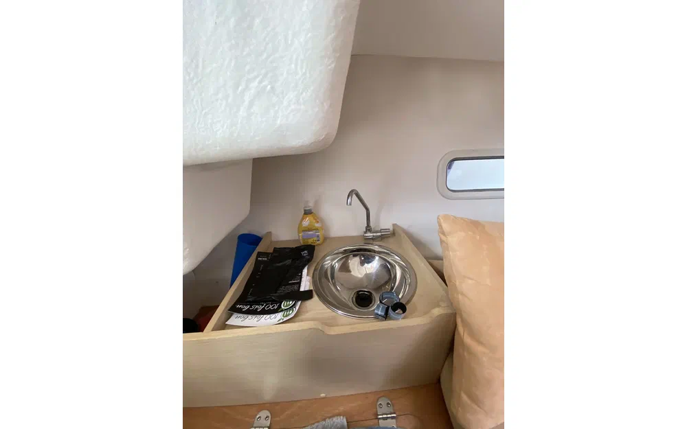 slider 14 B2 Marine Cap Ferret 672