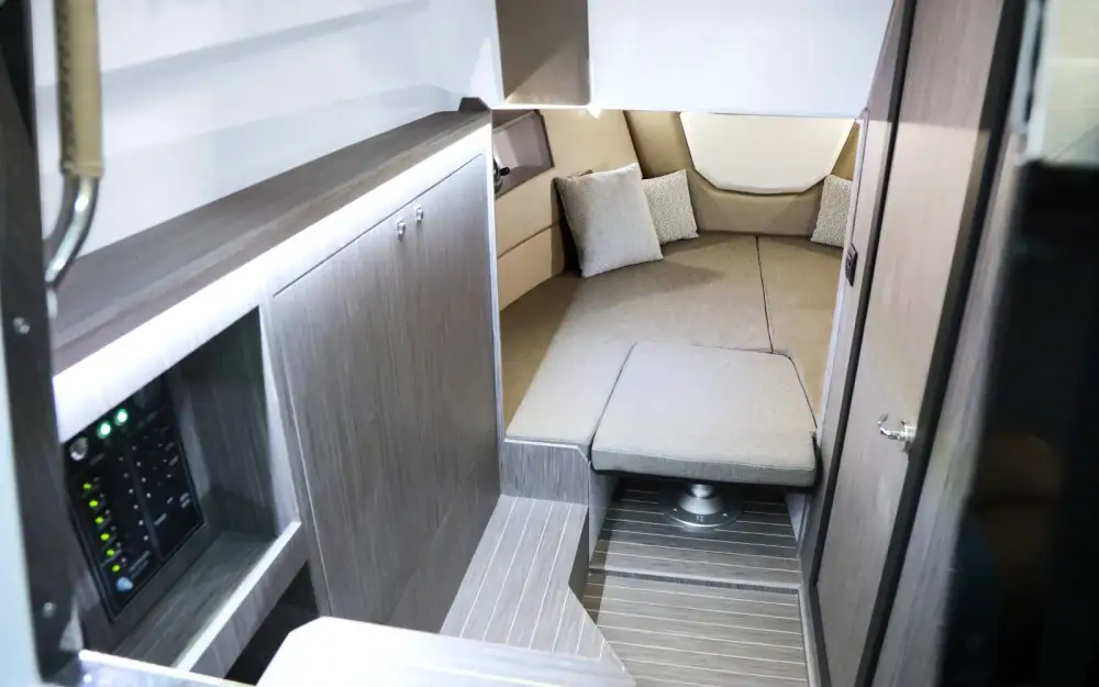 slider 6 Ranieri Next 330 Lx