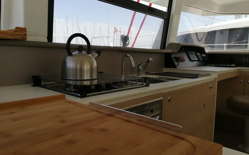 slider 13 Bali Catamarans Bali 4.1