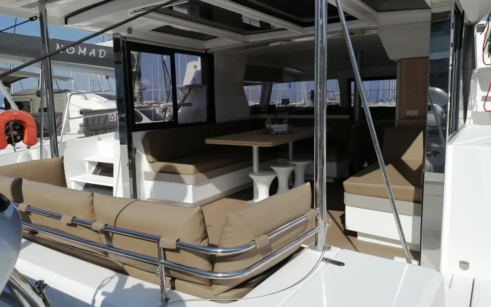 slider 1 Bali Catamarans Bali 4.1