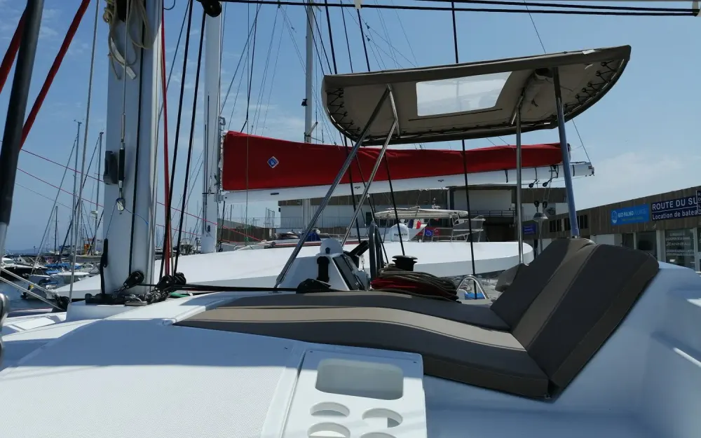 slider 4 Bali Catamarans Bali 4.1