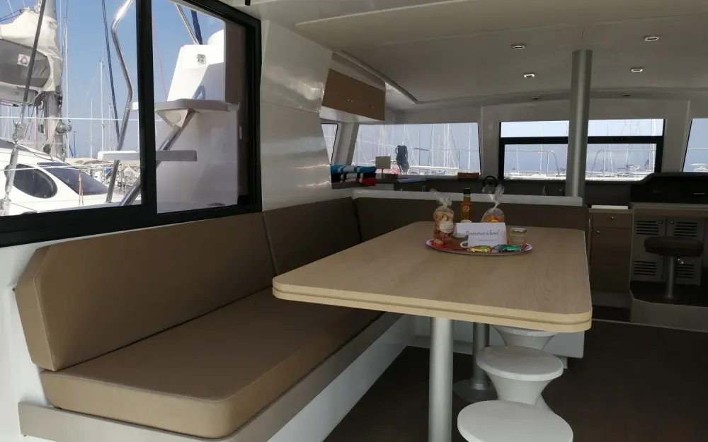 slider 6 Bali Catamarans Bali 4.1