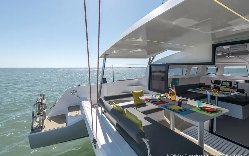 slider 13 Neel Trimarans Neel 43