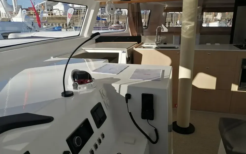 slider 23 Neel Trimarans Neel 43