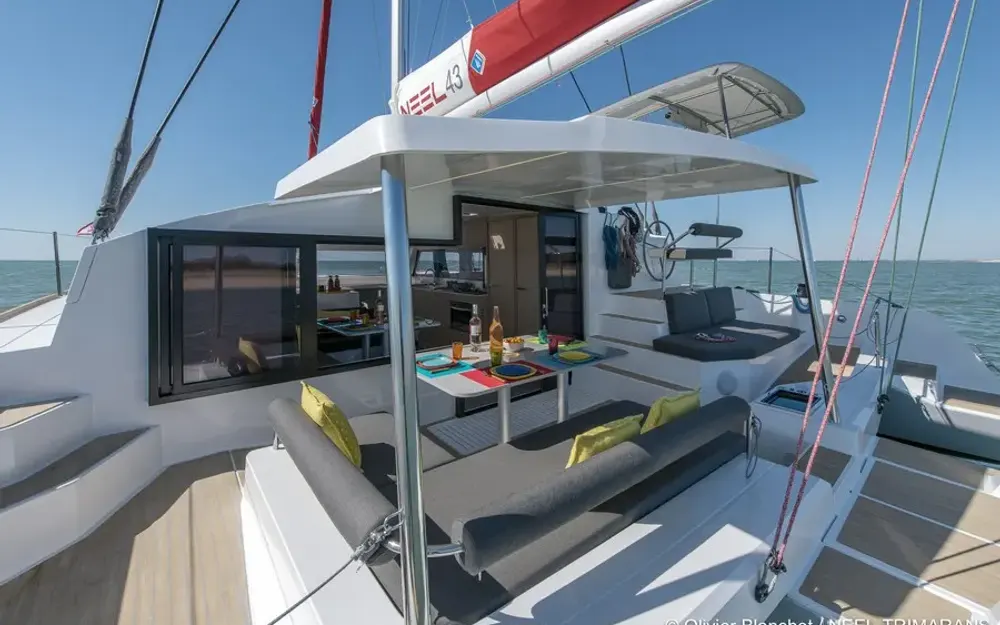 slider 3 Neel Trimarans Neel 43
