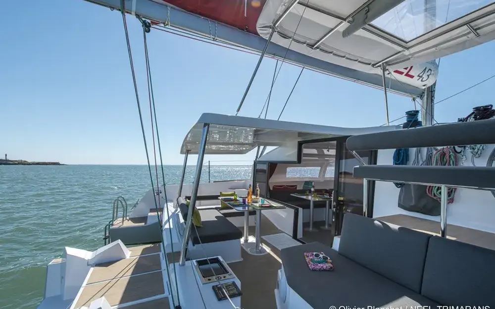 slider 8 Neel Trimarans Neel 43