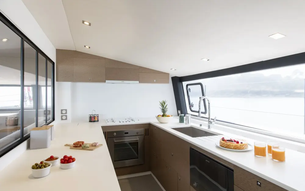 slider 19 Neel Trimarans Neel 65