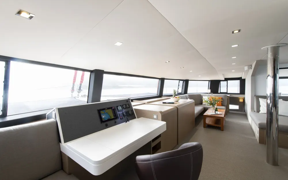 slider 27 Neel Trimarans Neel 65
