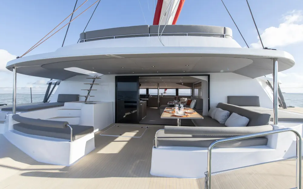 slider 2 Neel Trimarans Neel 65