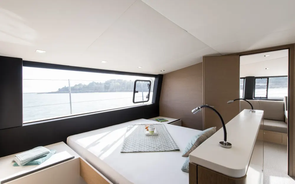 slider 4 Neel Trimarans Neel 65