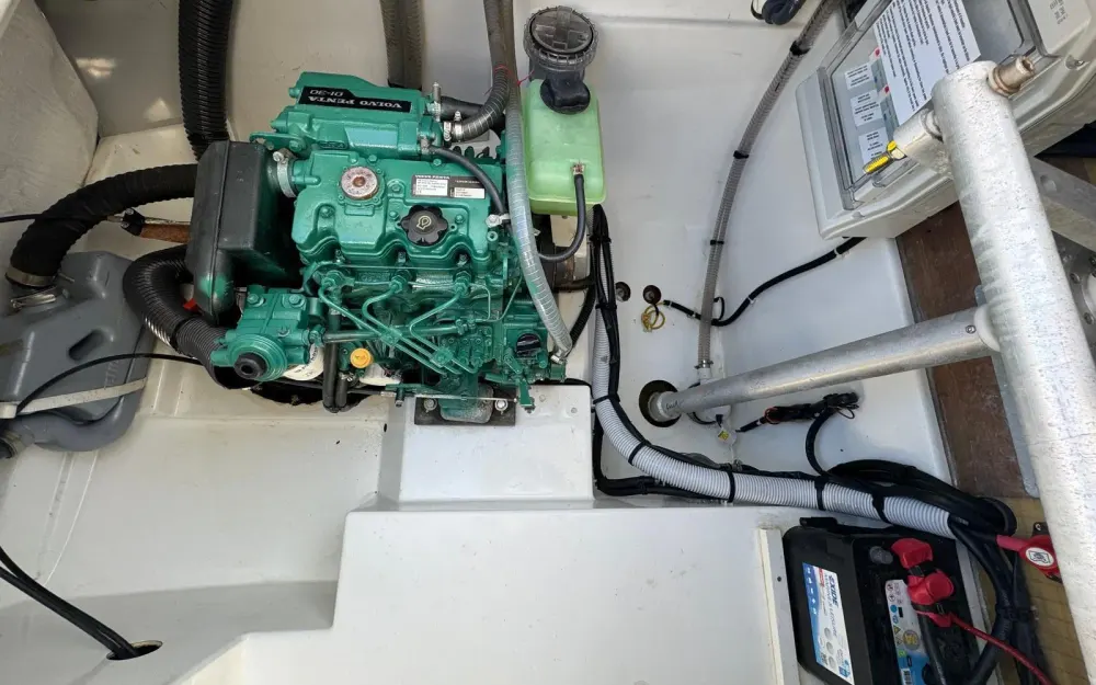 slider 31 Fountaine Pajot Lucia 40