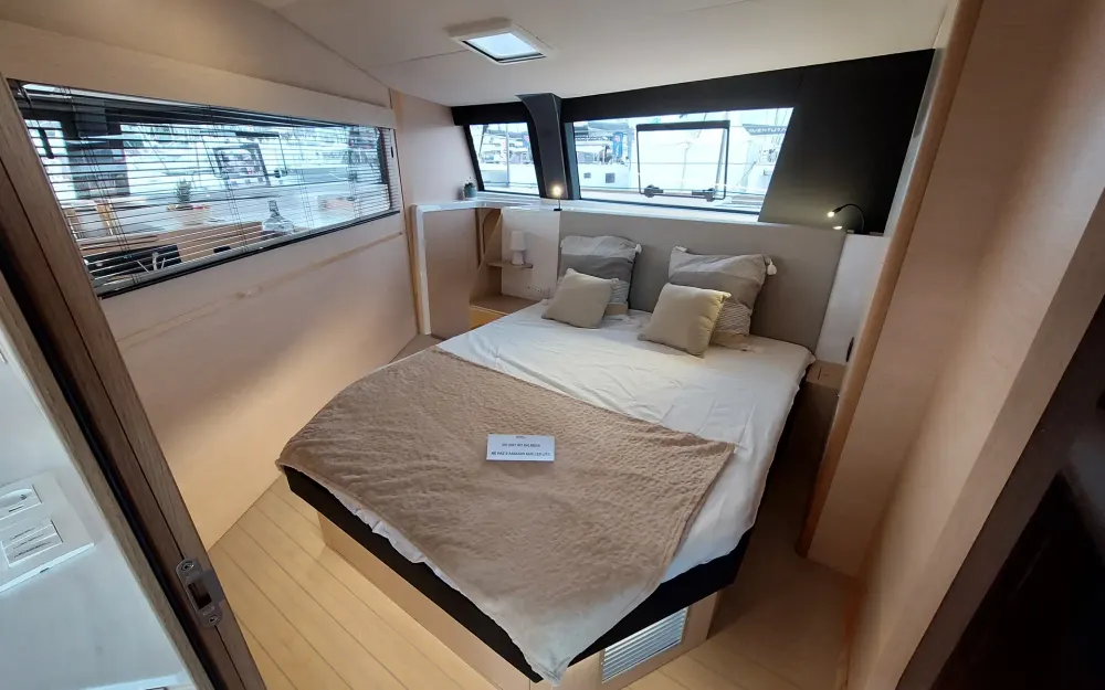 slider 14 Neel Trimarans Neel 52