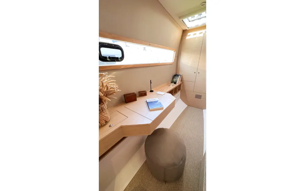 slider 27 Neel Trimarans Neel 52