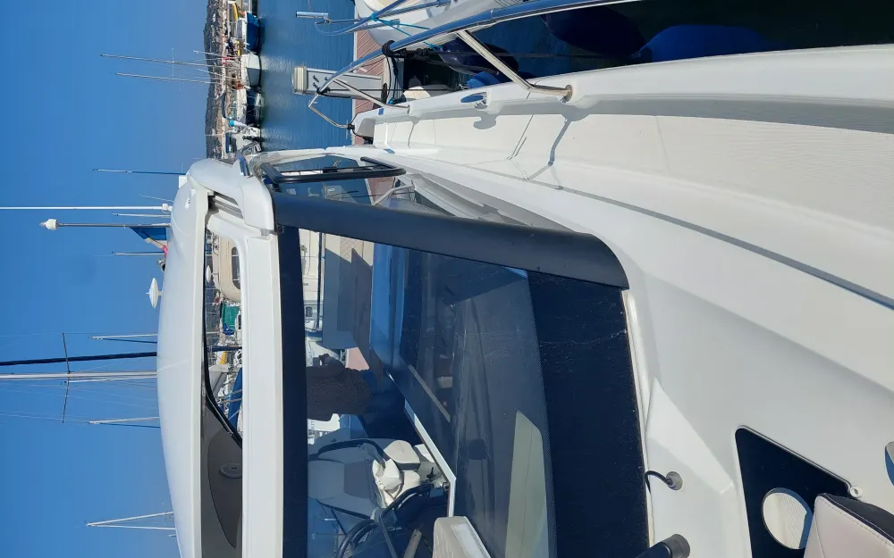 slider 11 Jeanneau Leader 33 - null