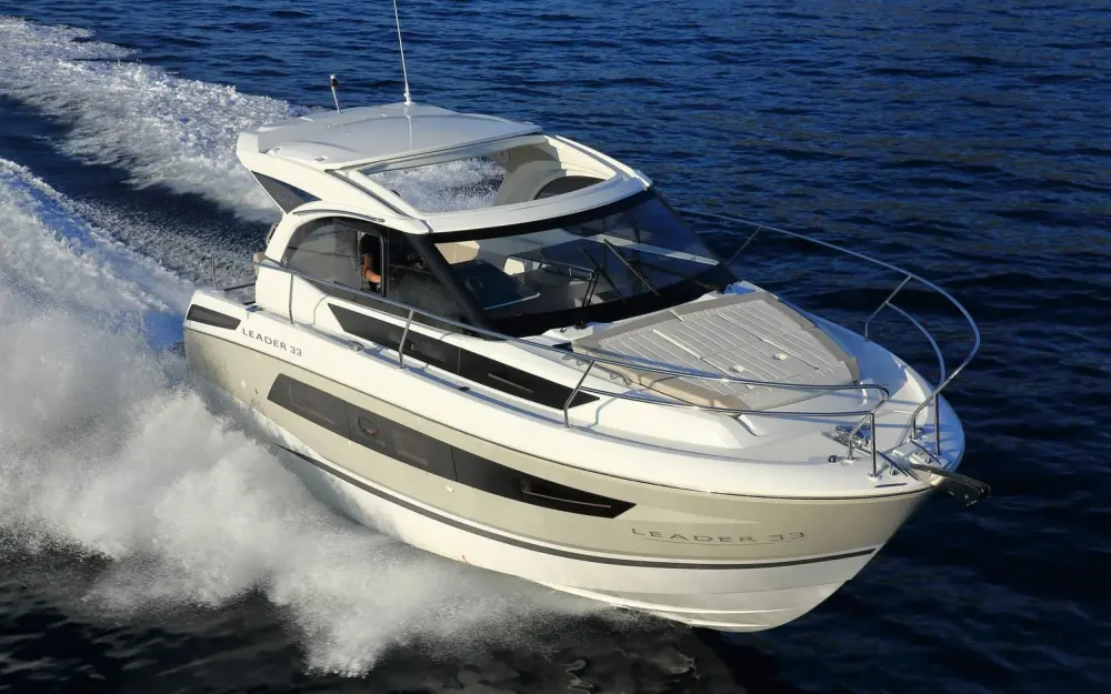 slider 22 Jeanneau Leader 33