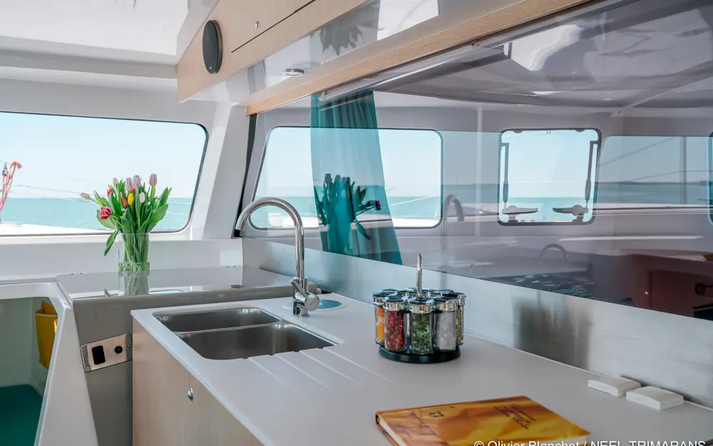 slider 14 Neel Trimarans Neel 43