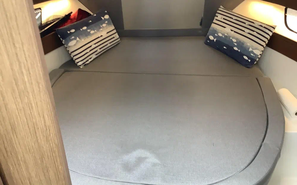 slider 9 Jeanneau Merry Fisher 895