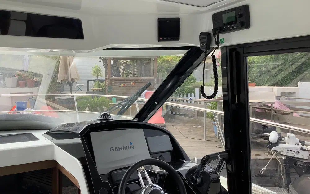 slider 7 Jeanneau Merry Fisher 895