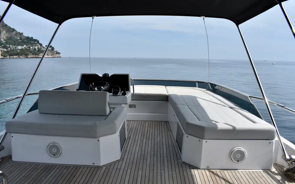 slider 31 Pardo Yachts Endurance 60