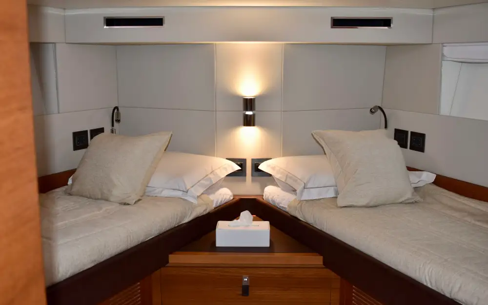 slider 21 Pardo Yachts Endurance 60