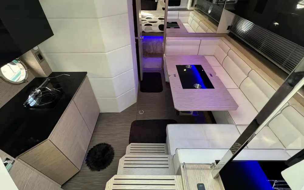slider 62 Rio Yachts Parana 38