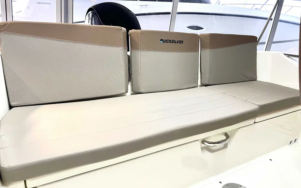 slider 4 Quicksilver 675