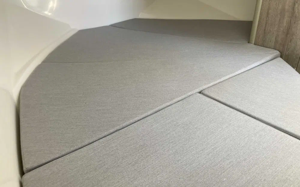 slider 14 Quicksilver 675