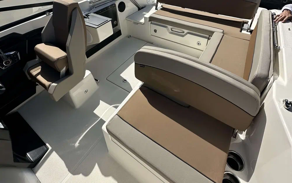 slider 2 Quicksilver 675