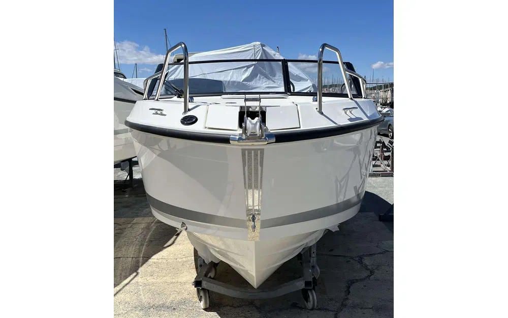 slider 4 Quicksilver 675