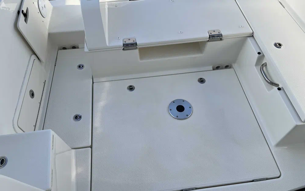 slider 12 Quicksilver 675