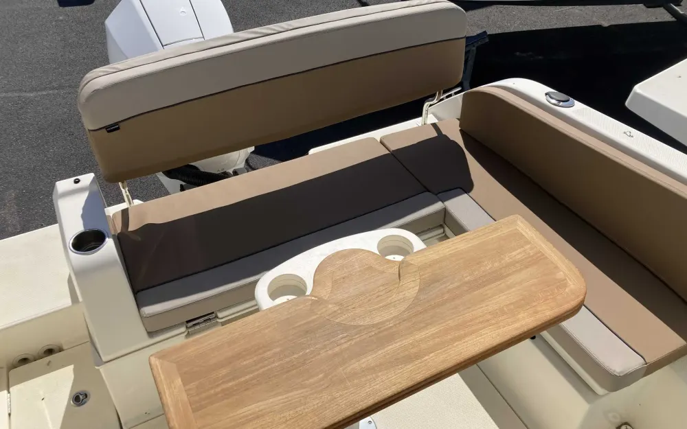 slider 8 Quicksilver  675Weekend