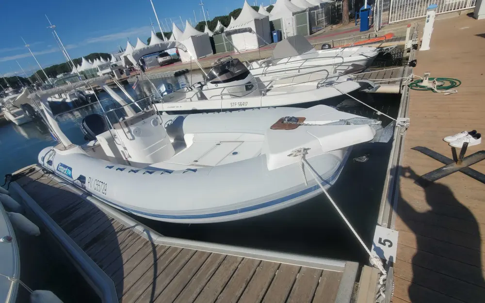 CapelliTempest 750