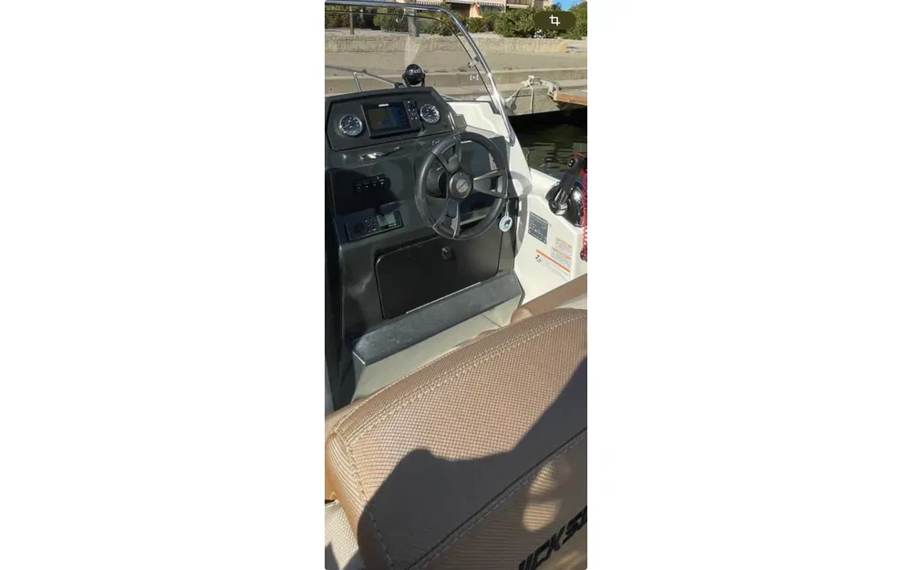 slider 1 Quicksilver Activ 675 Sundeck