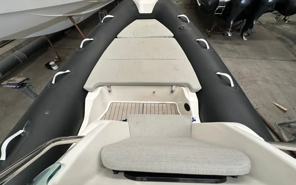slider 9 Zodiac Medline 6.8